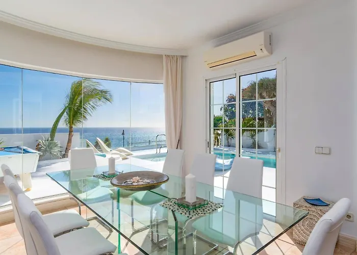 Ocean People By * פוארטו דל כרמן