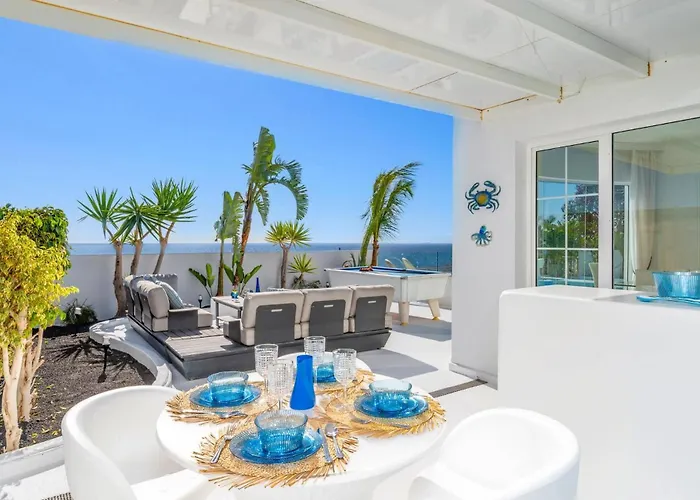 Ocean People By 别墅 *