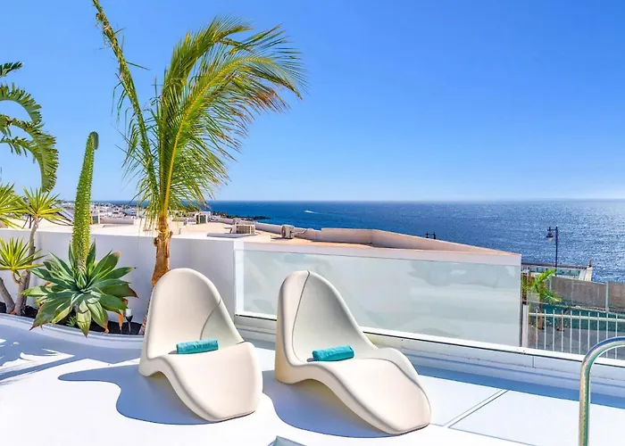 Ocean People By 别墅 *